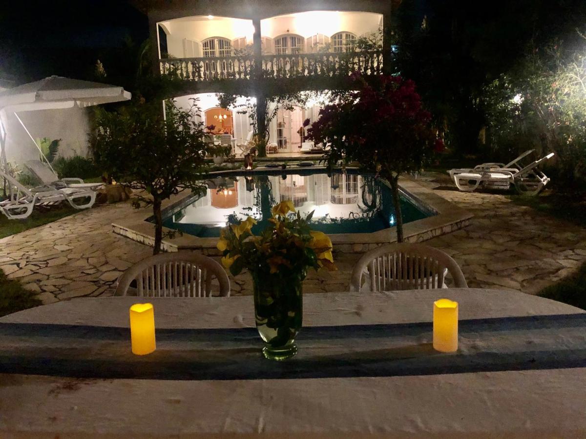 Villa Saint Tropez Cabo Frio Exterior foto